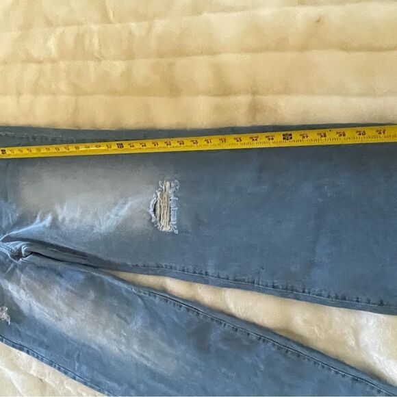 NWT SHEIN SYX women’s plus size faded Blue and Ripped Denim Overalls SZ1X - Picture 12 of 16